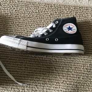 Converse high tops women’s size 8 black